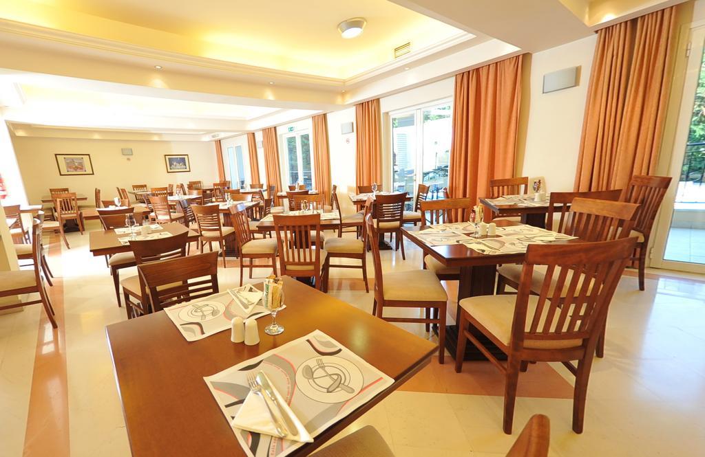 Отель Corfu Hellinis 3*